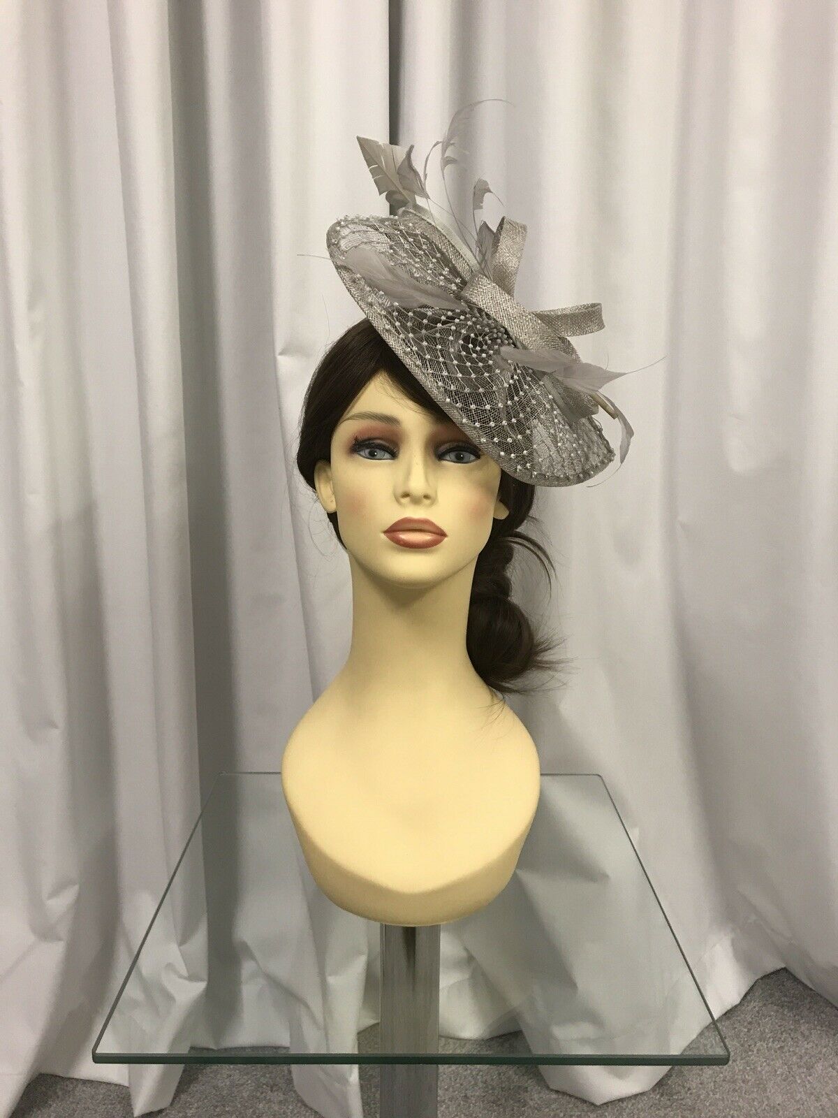 Snoxell and Gwyther fascinator silver 